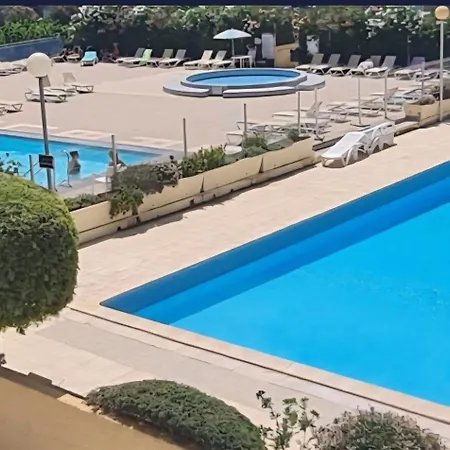 Apartament Chic Climatise Avec Vue Et Piscine A 100m Du Mole Agde