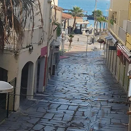 Studio Climatise Avec Vue Laterale Mer A 100M Plage Du Mole *