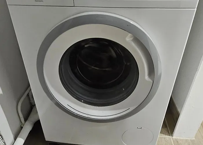 Chic Climatisé Avec Vue Et Piscine à 100m Du Môle Appartamento