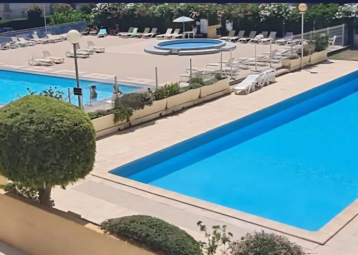 Appartamento Chic Climatisé Avec Vue Et Piscine à 100m Du Môle Agde